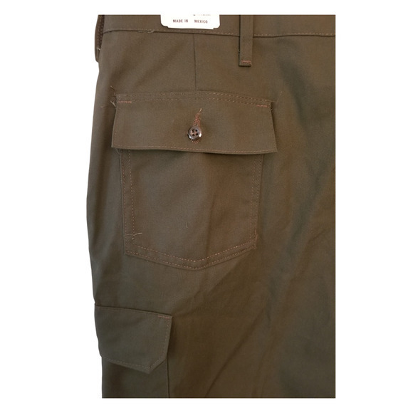 VF Imagewear Men's Cargo Green‎ Shorts Size 44R, Inseam 10 in - Picture 6 of 8